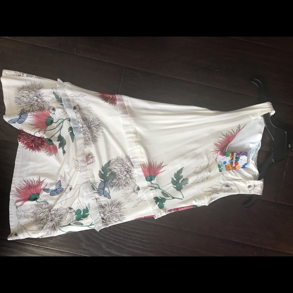 Pretty summer dress - Picture 3 of 3